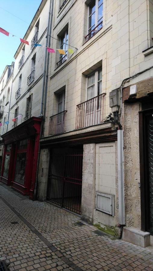 The Peaceful Corner In The Heart Of Saumur Apartment Exterior photo